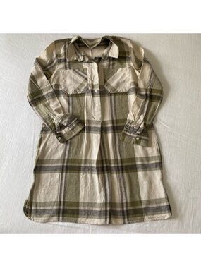 Old Navy Shirt Dress in Green and Cream Plaid